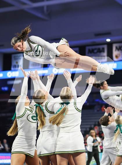 Thumbnail 2 in Glenvar (VHSL Class 2 State Championship) photogallery.