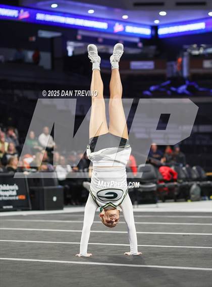 Thumbnail 1 in Glenvar (VHSL Class 2 State Championship) photogallery.