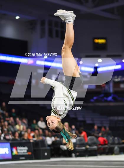 Thumbnail 2 in Glenvar (VHSL Class 2 State Championship) photogallery.