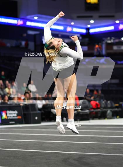 Thumbnail 2 in Glenvar (VHSL Class 2 State Championship) photogallery.