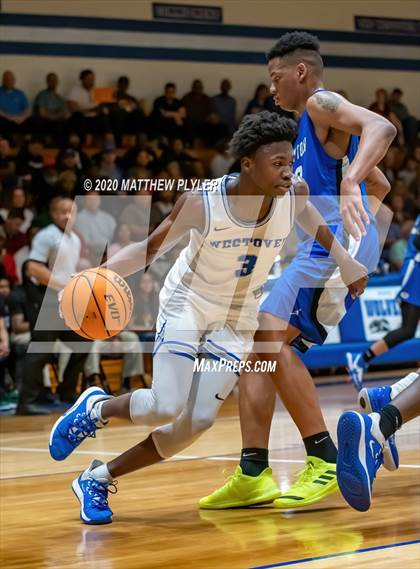Thumbnail 3 in Clayton vs Westover (NCHSAA 3A Fourth Round) photogallery.