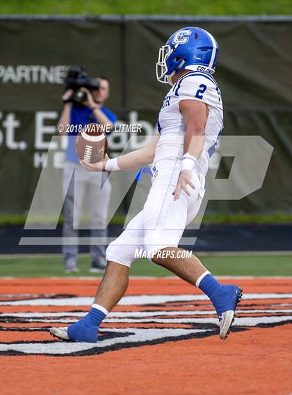 Thumbnail 3 in Covington Catholic @ Ryle photogallery.