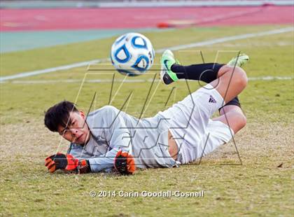 Thumbnail 2 in Reagan vs. Broughton (NCHSAA 4A Final) photogallery.