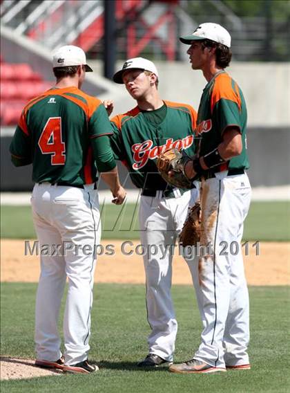 Thumbnail 1 in East Columbus vs. South Stanly (NCHSAA 1A Final - Game 2) photogallery.