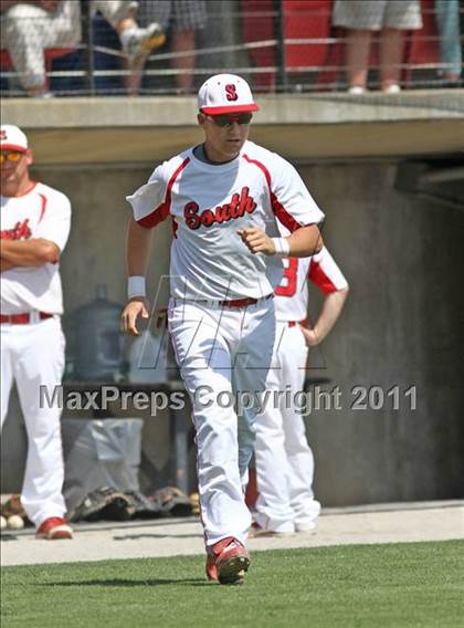 Thumbnail 3 in East Columbus vs. South Stanly (NCHSAA 1A Final - Game 2) photogallery.
