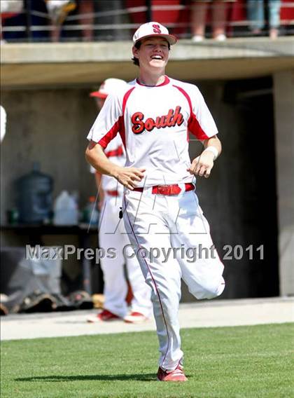 Thumbnail 2 in East Columbus vs. South Stanly (NCHSAA 1A Final - Game 2) photogallery.