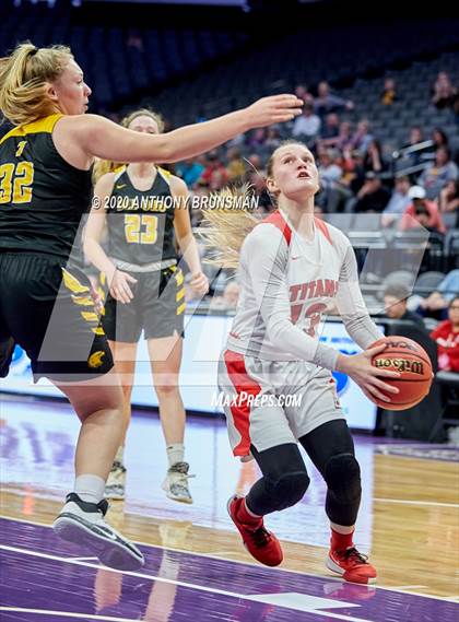 Thumbnail 2 in Del Oro vs. Antelope (CIF SJS D2 Final) photogallery.