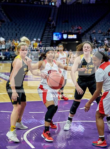 Thumbnail 3 in Del Oro vs. Antelope (CIF SJS D2 Final) photogallery.