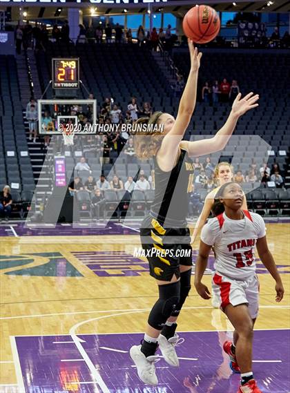 Thumbnail 2 in Del Oro vs. Antelope (CIF SJS D2 Final) photogallery.