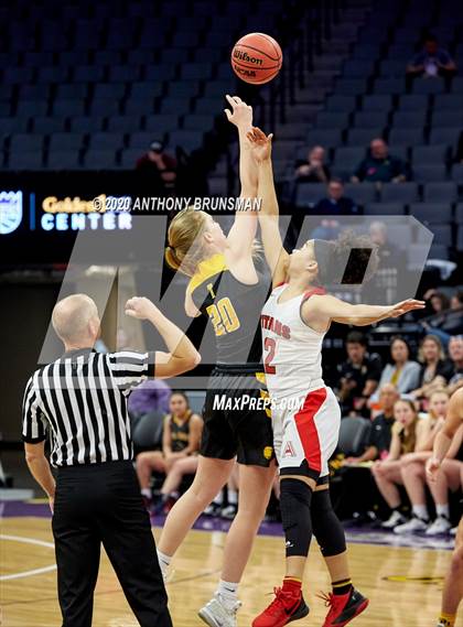 Thumbnail 3 in Del Oro vs. Antelope (CIF SJS D2 Final) photogallery.