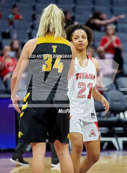 Thumbnail 2 in Del Oro vs. Antelope (CIF SJS D2 Final) photogallery.