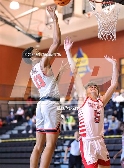 Thumbnail 2 in Dutchtown @ Cherokee (New Years Classic) photogallery.