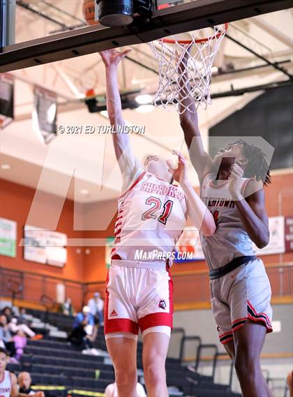 Thumbnail 3 in Dutchtown @ Cherokee (New Years Classic) photogallery.