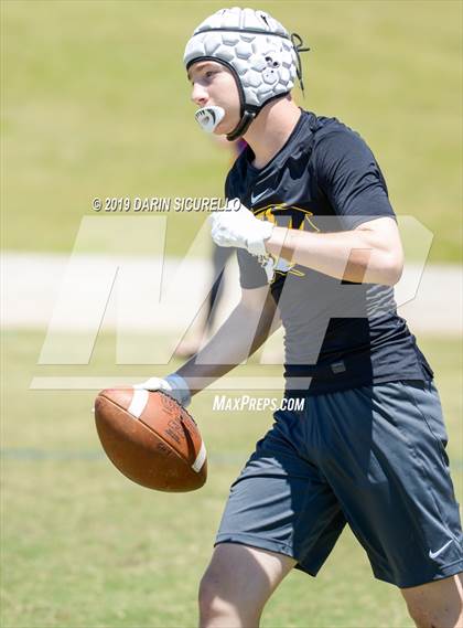 Thumbnail 3 in Gilbert vs. Seton Catholic (Arizona GBAC 7-on-7 Tournament) photogallery.