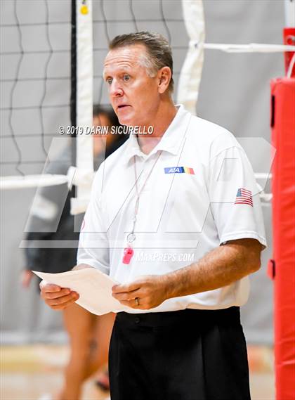 Thumbnail 3 in Mater Dei vs. Hagerty (NIKE Tournament of Champions) photogallery.