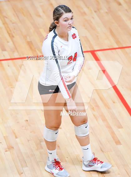 Thumbnail 1 in Mater Dei vs. Hagerty (NIKE Tournament of Champions) photogallery.