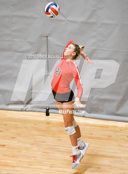 Thumbnail 1 in Mater Dei vs. Hagerty (NIKE Tournament of Champions) photogallery.