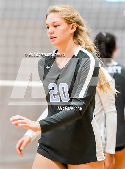 Thumbnail 1 in Mater Dei vs. Hagerty (NIKE Tournament of Champions) photogallery.