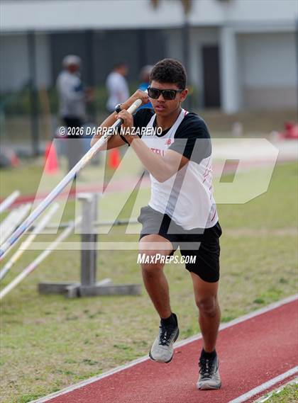 Thumbnail 3 in Reggie Johnson Invitational photogallery.