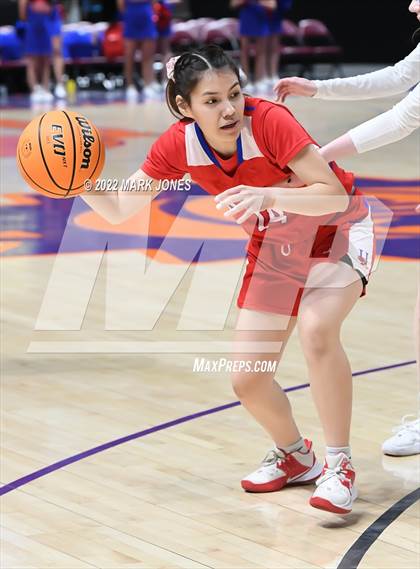 Thumbnail 1 in Holbrook vs. Gilbert Christian (AIA 3A Quarterfinal) photogallery.