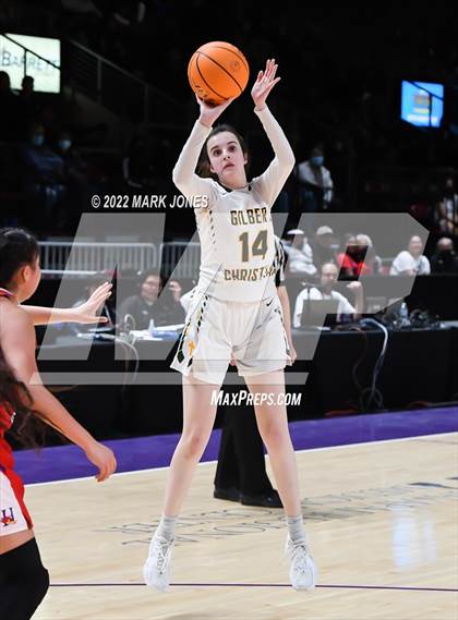 Thumbnail 1 in Holbrook vs. Gilbert Christian (AIA 3A Quarterfinal) photogallery.
