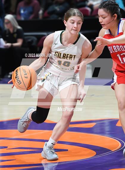 Thumbnail 1 in Holbrook vs. Gilbert Christian (AIA 3A Quarterfinal) photogallery.