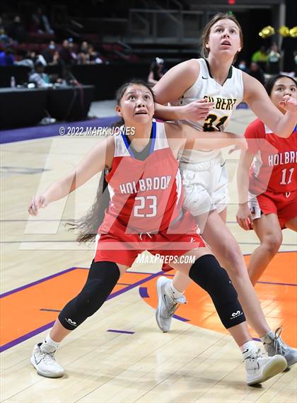 Thumbnail 2 in Holbrook vs. Gilbert Christian (AIA 3A Quarterfinal) photogallery.