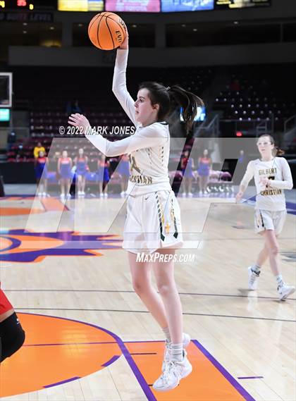 Thumbnail 1 in Holbrook vs. Gilbert Christian (AIA 3A Quarterfinal) photogallery.
