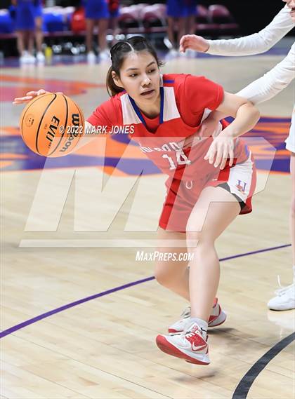 Thumbnail 2 in Holbrook vs. Gilbert Christian (AIA 3A Quarterfinal) photogallery.