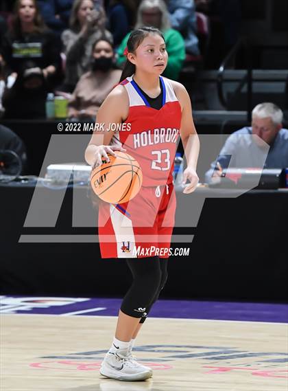 Thumbnail 2 in Holbrook vs. Gilbert Christian (AIA 3A Quarterfinal) photogallery.