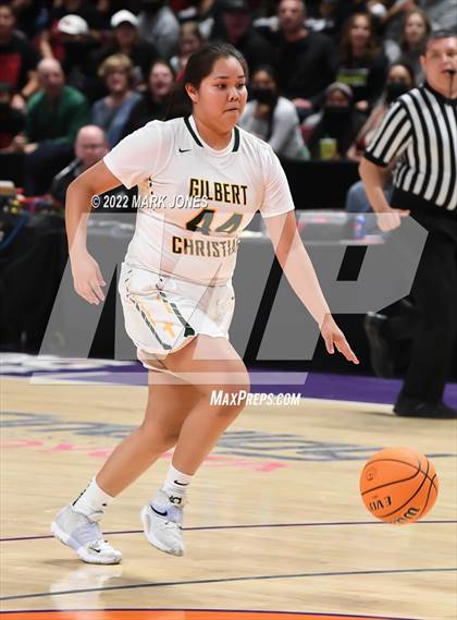 Thumbnail 2 in Holbrook vs. Gilbert Christian (AIA 3A Quarterfinal) photogallery.