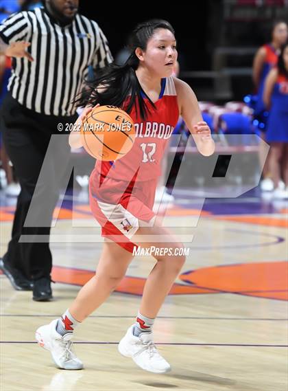 Thumbnail 3 in Holbrook vs. Gilbert Christian (AIA 3A Quarterfinal) photogallery.