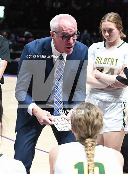 Thumbnail 2 in Holbrook vs. Gilbert Christian (AIA 3A Quarterfinal) photogallery.