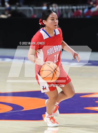 Thumbnail 2 in Holbrook vs. Gilbert Christian (AIA 3A Quarterfinal) photogallery.