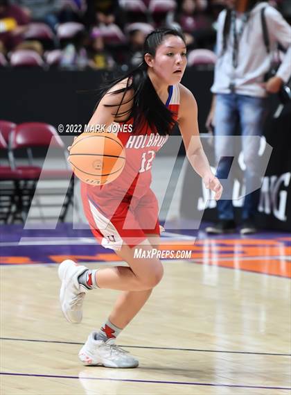 Thumbnail 2 in Holbrook vs. Gilbert Christian (AIA 3A Quarterfinal) photogallery.