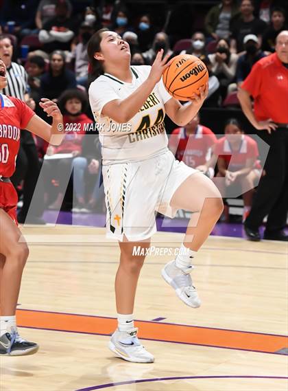 Thumbnail 3 in Holbrook vs. Gilbert Christian (AIA 3A Quarterfinal) photogallery.