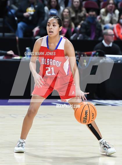 Thumbnail 1 in Holbrook vs. Gilbert Christian (AIA 3A Quarterfinal) photogallery.