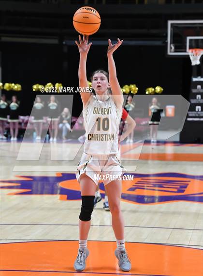 Thumbnail 1 in Holbrook vs. Gilbert Christian (AIA 3A Quarterfinal) photogallery.