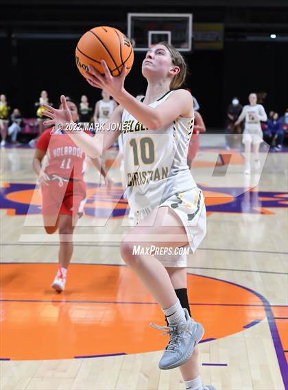 Thumbnail 2 in Holbrook vs. Gilbert Christian (AIA 3A Quarterfinal) photogallery.