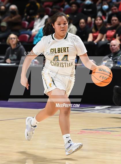 Thumbnail 1 in Holbrook vs. Gilbert Christian (AIA 3A Quarterfinal) photogallery.