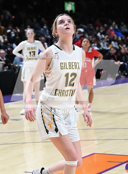 Thumbnail 1 in Holbrook vs. Gilbert Christian (AIA 3A Quarterfinal) photogallery.