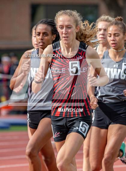 Thumbnail 2 in CHSAA Track and Field 4A Championships (Girls 3200 Meter Run) photogallery.
