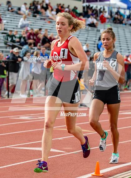 Thumbnail 3 in CHSAA Track and Field 4A Championships (Girls 3200 Meter Run) photogallery.