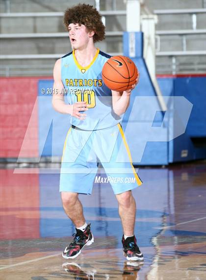 Thumbnail 2 in Trinity vs. Putnam City West (Thanksgiving Hoopfest) photogallery.