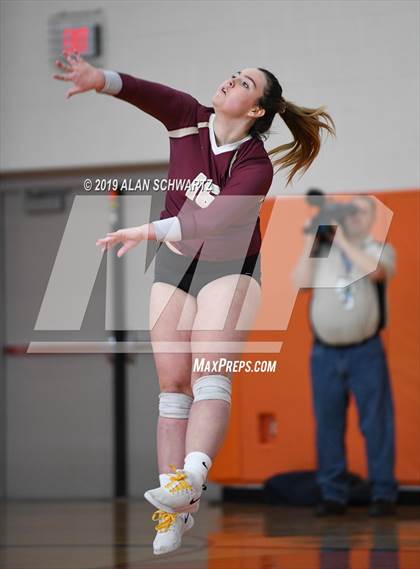Thumbnail 1 in Pittsford-Mendon vs. West Irondequoit (NYSPHSAA Section 5 Class A Final) photogallery.