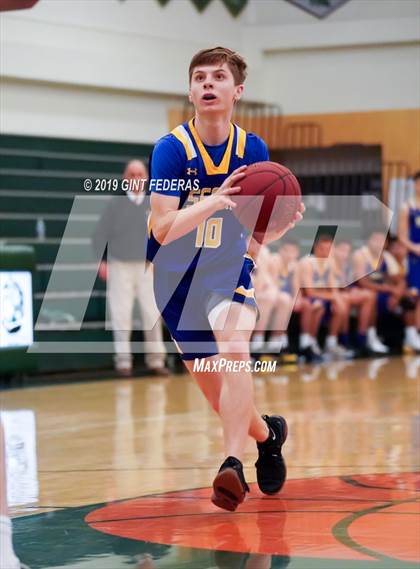 Thumbnail 2 in Las Lomas vs. Serra (DLS Vontoure Classic) photogallery.
