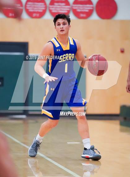 Thumbnail 1 in Las Lomas vs. Serra (DLS Vontoure Classic) photogallery.