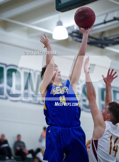 Thumbnail 1 in Las Lomas vs. Serra (DLS Vontoure Classic) photogallery.