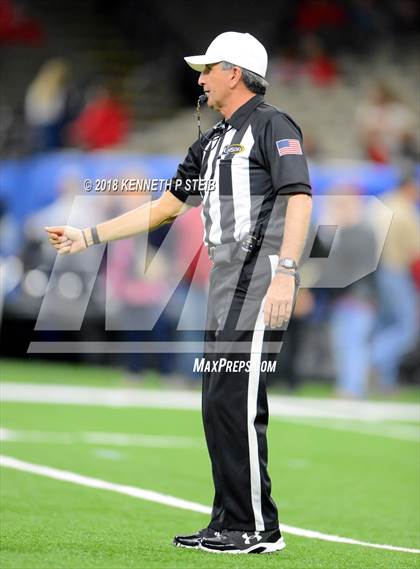 Thumbnail 3 in Notre Dame vs. Catholic - N.I.  (LHSAA 2A Final)  photogallery.