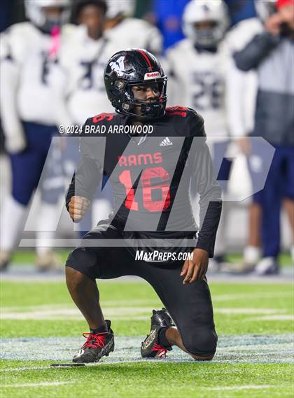 Thumbnail 3 in Rolesville vs. Grimsley (NCHSAA 4A Final) photogallery.